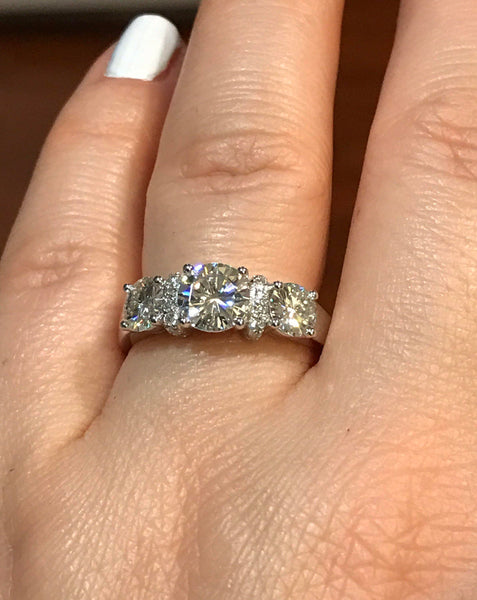 Three-Stone Engagement Ring With White Diamonds 14K White Gold And Round Forever One Moissanite Center and Two Sidee F1 Moissanites- V1069
